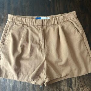 Old Navy Women's Tan Shorts